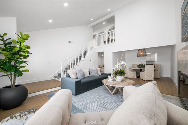 11269 Primrose Ave, Fountain Valley, CA 92708