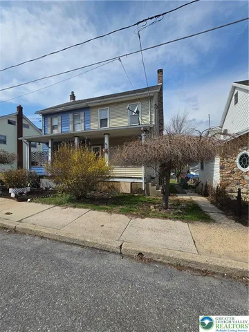 194 Coal St, Nesquehoning, PA 18240