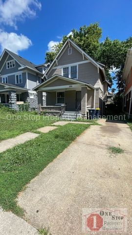 3034 E  32nd St, Kansas City, MO 64128