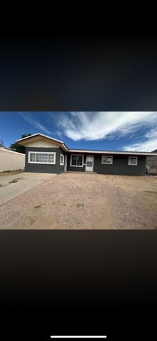 2301 Skyway Dr, Las Cruces, NM 88001