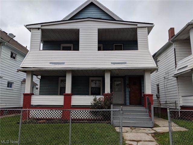 3135 W  58th St, Cleveland, OH 44102