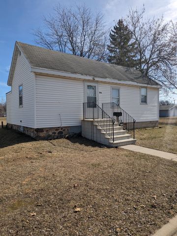 264 Cook Ave, Oconto, WI 54153