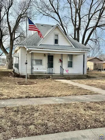 304 Main St, Mc Farland, KS 66501