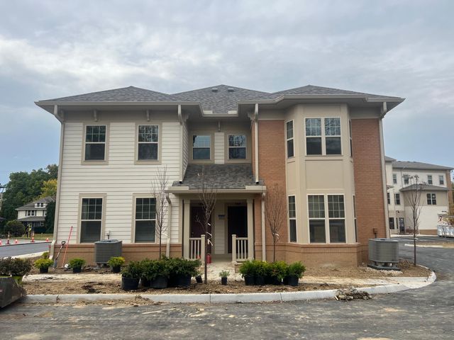 282 S  State St   #101-106, Westerville, OH 43081