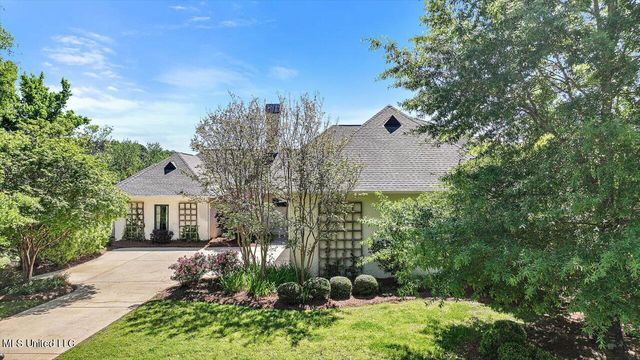 123 Mont Helena Dr, Madison, MS 39110