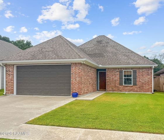 909 Russo St, New Iberia, LA 70563