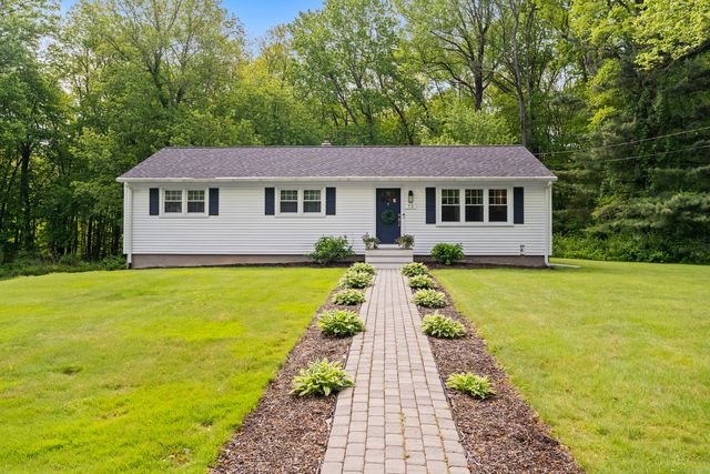 72 Twin Brook Terrace, Monroe, CT 06468