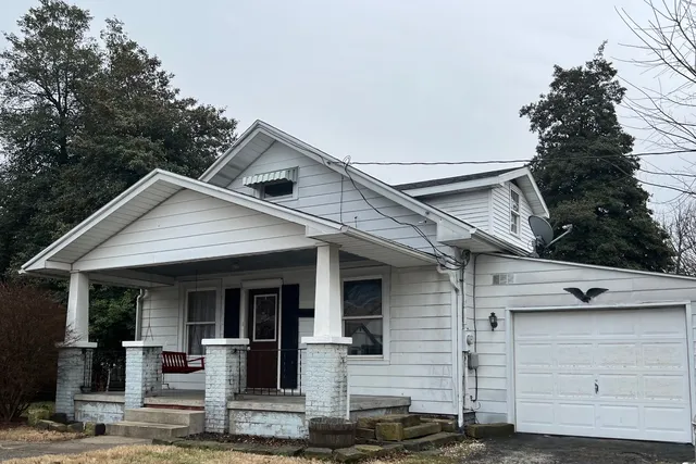 607 Congress St, Cannelton, IN 47520
