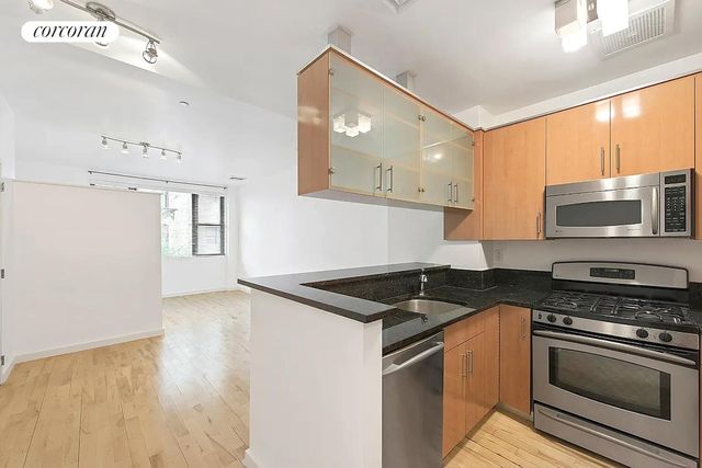 227 E  111th St #2D, New York, NY 10029