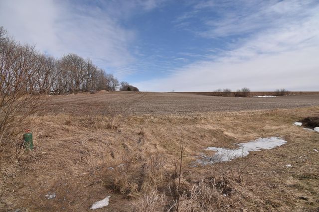 1137 178th St, Hammond, WI 54015