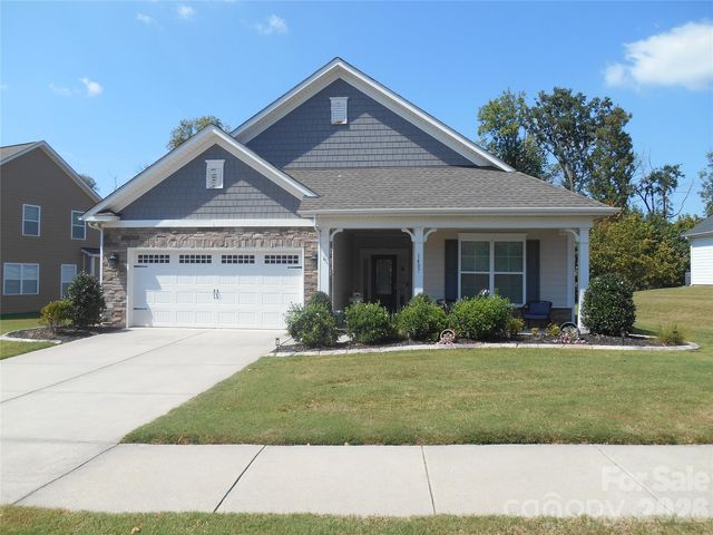 1407 Curling Creek Dr, Indian Trail, NC 28079
