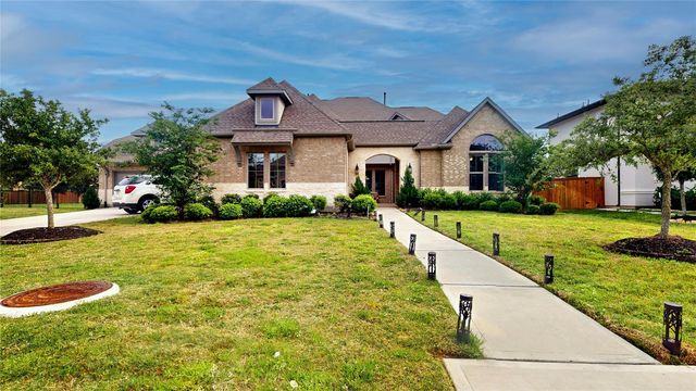 19507 Hickory Heights Dr, Cypress, TX 77433