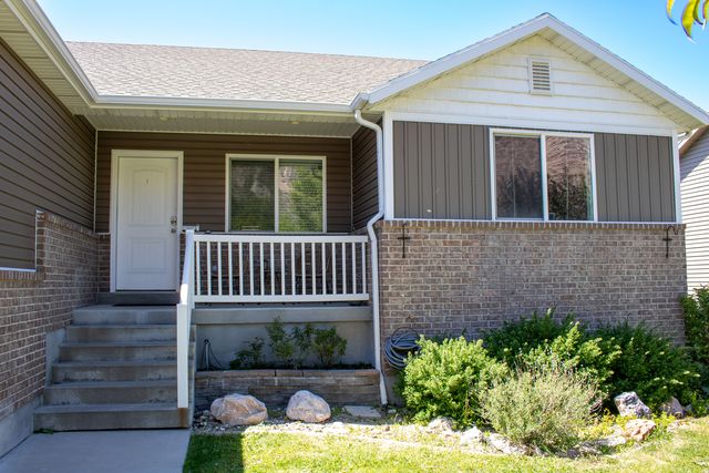 421 N  Madison Ave  E, Ogden, UT 84404