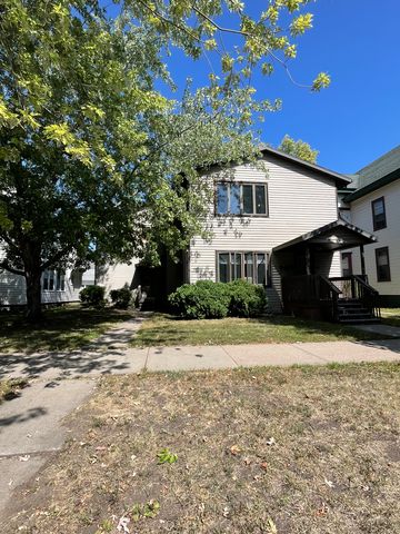 120 W  7th St #3, Winona, MN 55987
