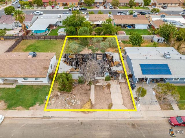 629 W  Canal St, Calexico, CA 92231