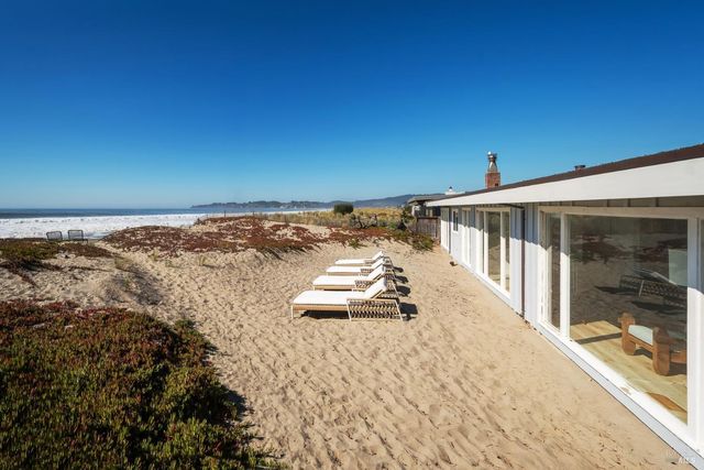 106 Seadrift Rd, Stinson Beach, CA 94970