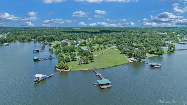 5248 Norfolk Dr, Shreveport, LA 71107