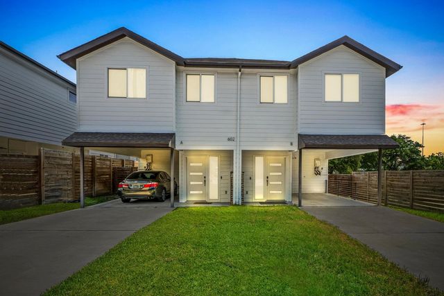 78752 Homes For Sale & 78752 Real Estate - 85 Homes | Trulia