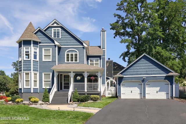 9 Sarah Court, Matawan, NJ 07747