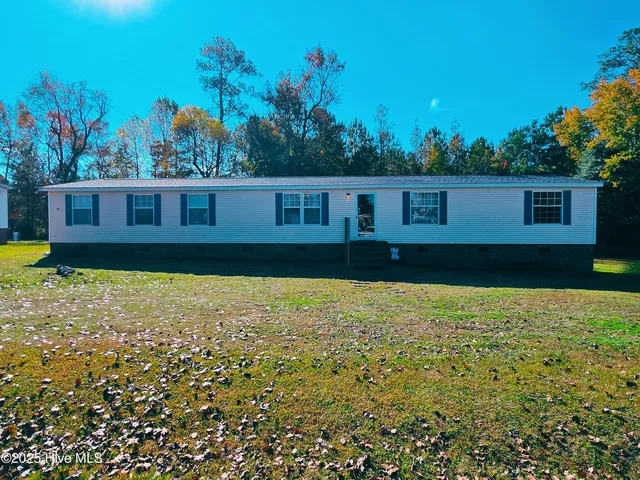 206 Clifton Ridge Drive, Pikeville, NC 27863