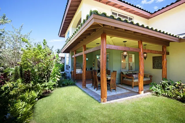 68-1125 N  Kaniku Dr #206, Kamuela, HI 96743