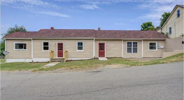 220 9th St, Vinton, VA 24179