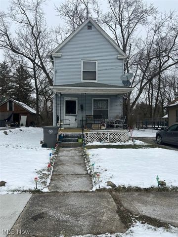 422 W  Princeton Ave, Youngstown, OH 44511