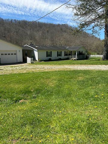 4209 Liverpool Rd, Le Roy, WV 25252
