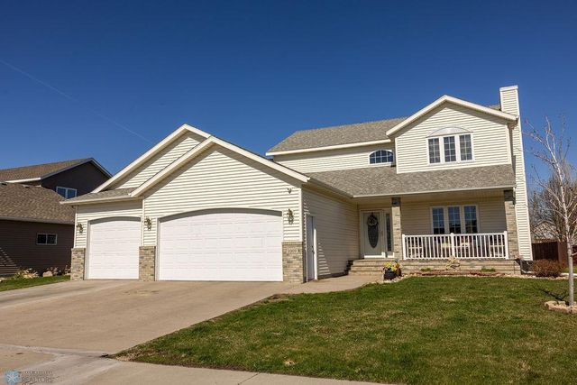1009 4th Ave NW, Dilworth, MN 56529