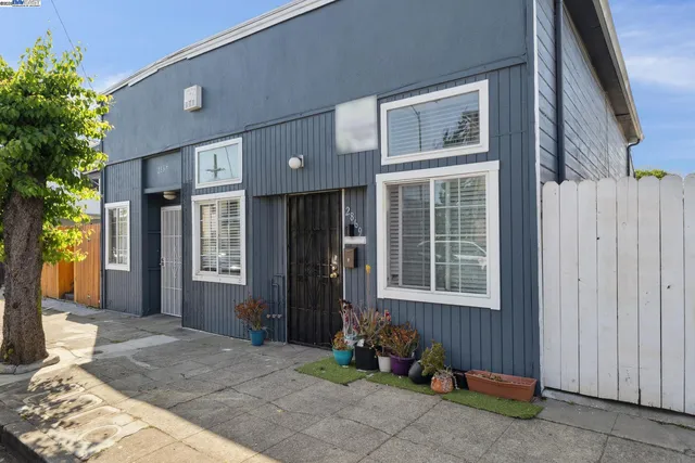 2869 38th Ave, Oakland, CA 94619