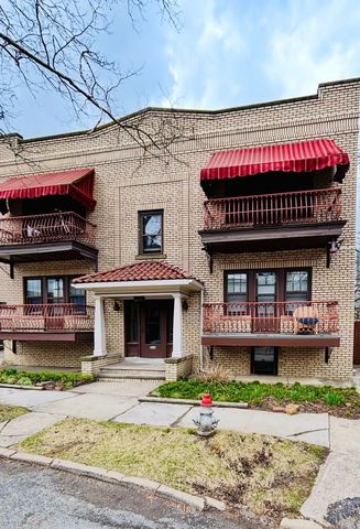 1596 Ridgefield Rd #4, Cleveland, OH 44118