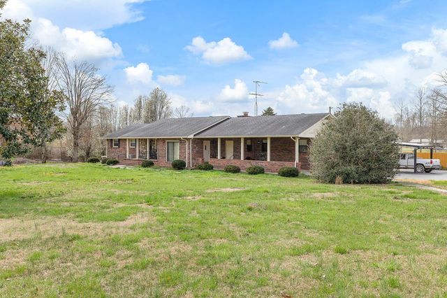 11165 Old Baxter Rd, Silver Point, TN 38582