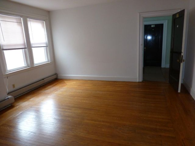 217 Fountain St   #17, New Haven, CT 06515