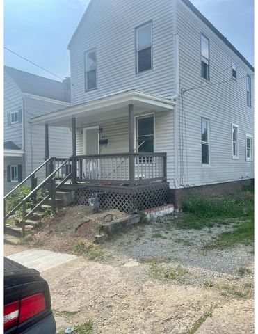 Address Not Disclosed, Donora, PA 15033