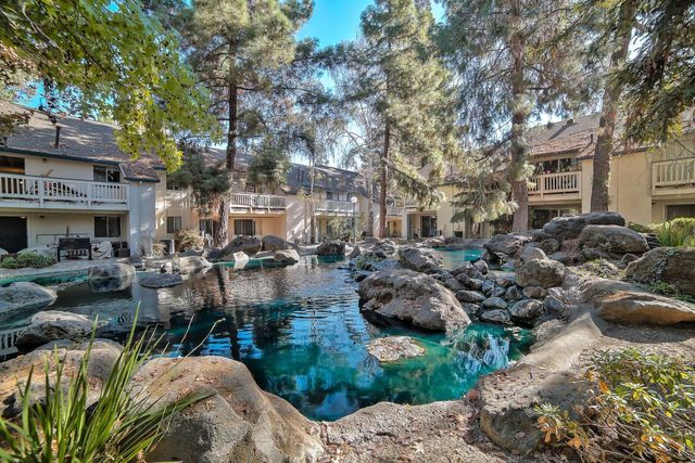 2175 Summerton Dr, San Jose, CA 95122