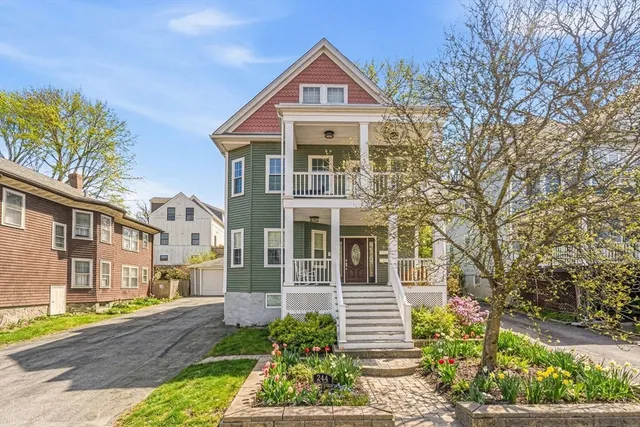 244 Eliot St #2, Milton, MA 02186