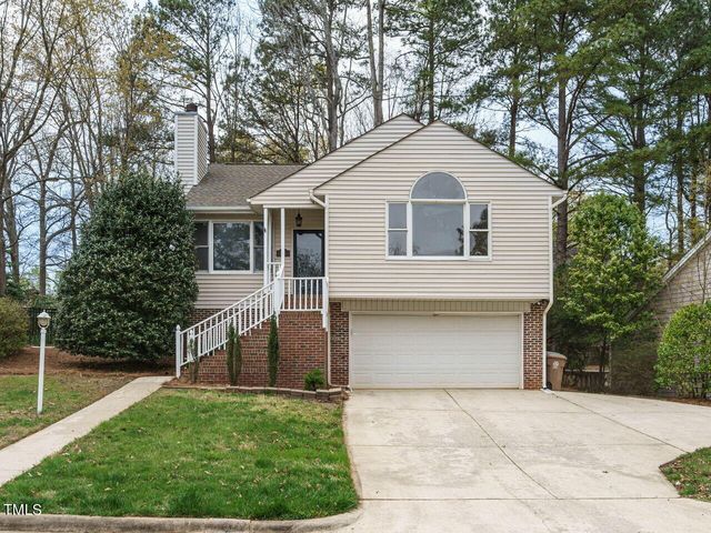 101 Lacoste Ln, Cary, NC 27511