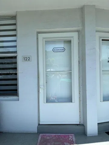 3177 S  Ocean Dr #122, Hallandale, FL 33009