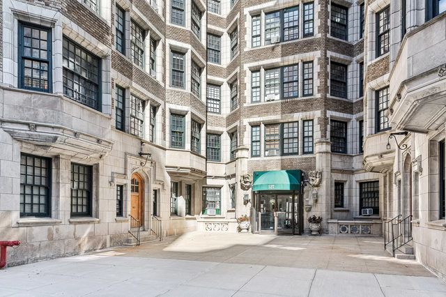 527 Cathedral Pkwy #34, New York, NY 10025