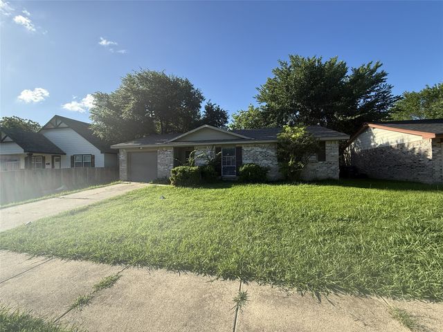 10017 Mill Valley Ln, Dallas, TX 75217