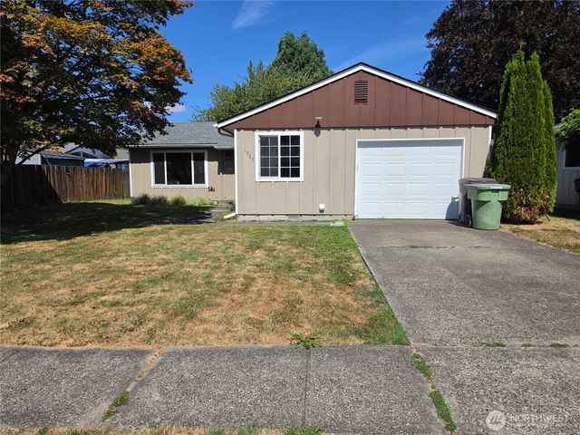 3382 Nebraska Street, Longview, WA 98632
