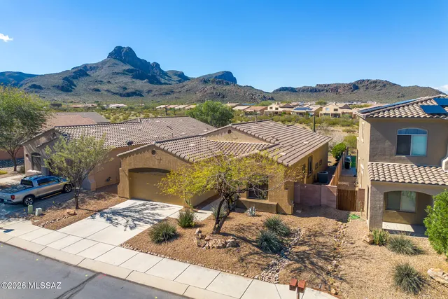 8523 N  Shadow Wash Way, Tucson, AZ 85743