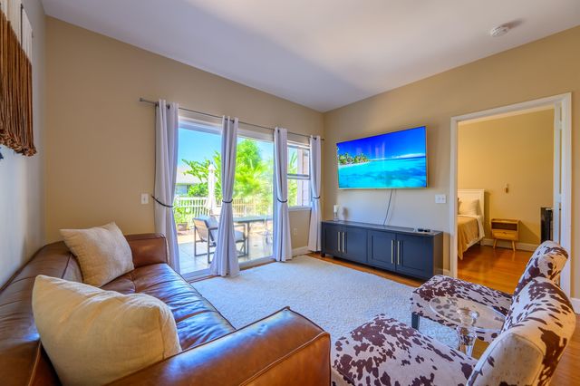 6 Kiohuohu Ln #213, Lahaina, HI 96761