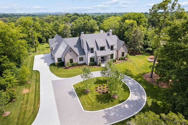 1114 Tyne Blvd, Nashville, TN 37220