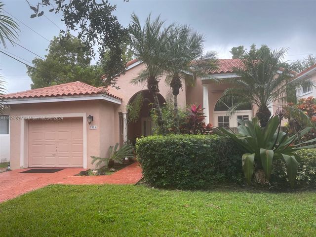 3916 Anderson Rd, Coral Gables, FL 33134