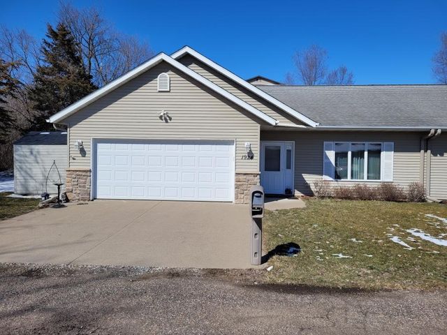 1924 Perlich Ave, Red Wing, MN 55066