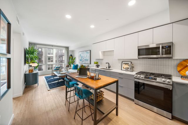 4510 Hubbard St #10746883, Emeryville, CA 94608