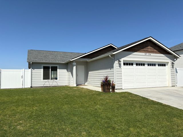 154 E  Montmorency Blvd, George, WA 98824