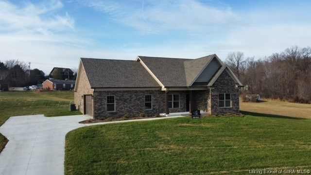 9642 Payton Road, Greenville, IN 47124