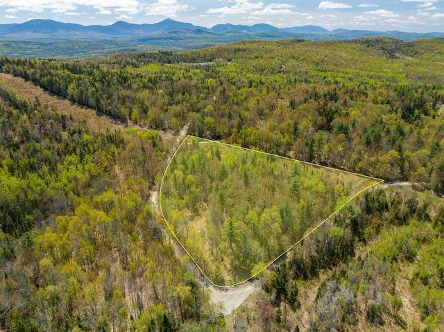 32 Mountain Road, Whitefield, NH 03598